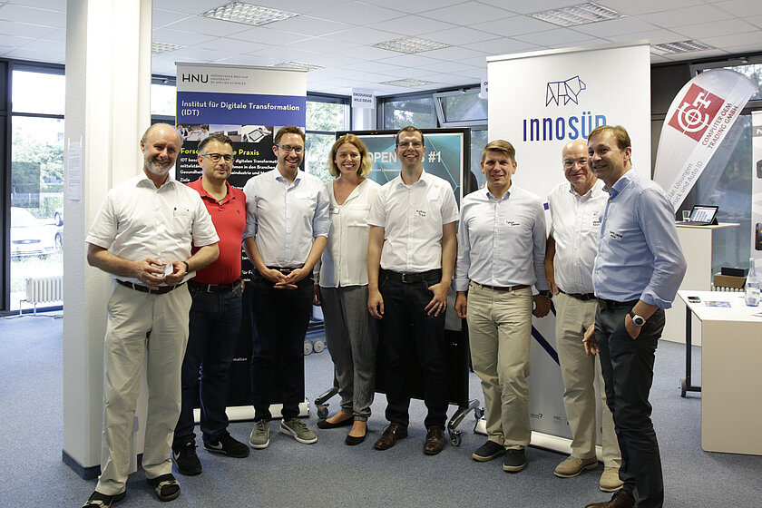 Organisatoren und Referenten bei der ersten Ausgabe des IDT Open Labs an der Hochschule Neu-Ulm